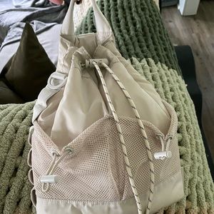 Dagne Dover Nova Sling Bag